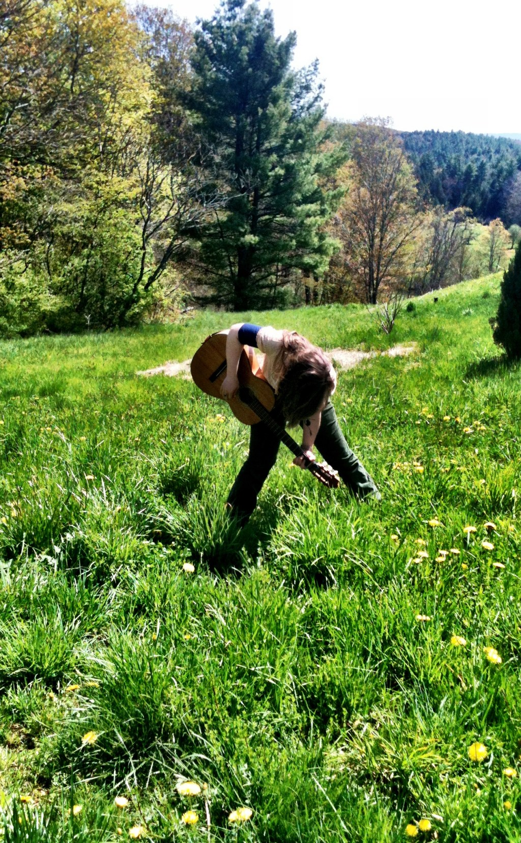 show coming up! Lilac Lounge Open-Mic, hosted by Pete Pawsey Hillsborough, NC